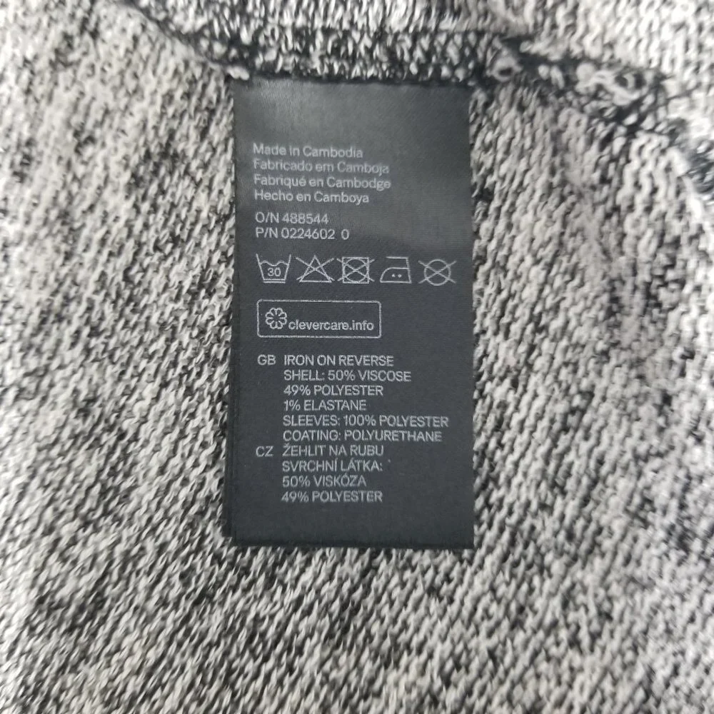 Divided by H&M Long Sleeve Top - Picture 6 of 14